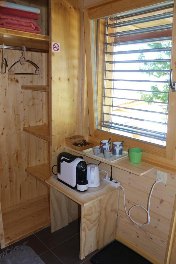 Bed and Breakfast Chalet Tzarbonire Chalais Zewnętrze zdjęcie